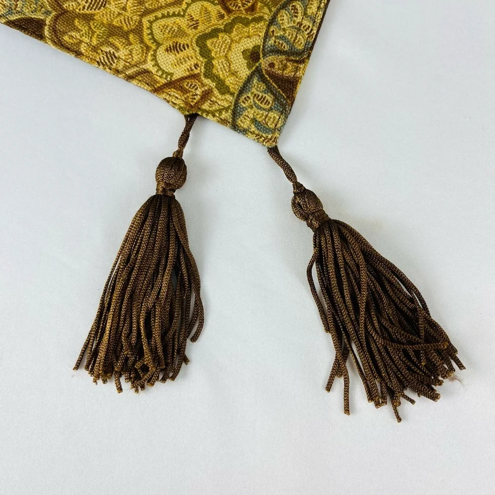 Floral Jacquard/Damask Pattern Table Runner Brown, Tan, Olive Green, and Gold